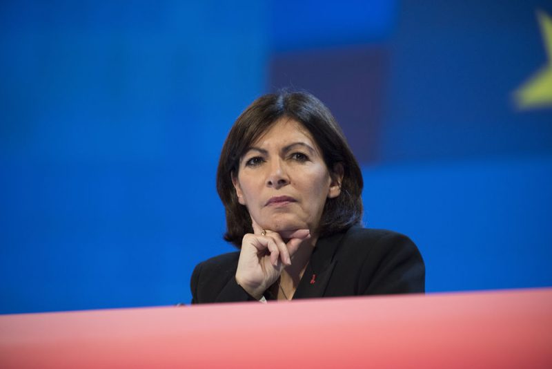 Municipales : Anne Hidalgo veut soumettre les géants du Net à Paris