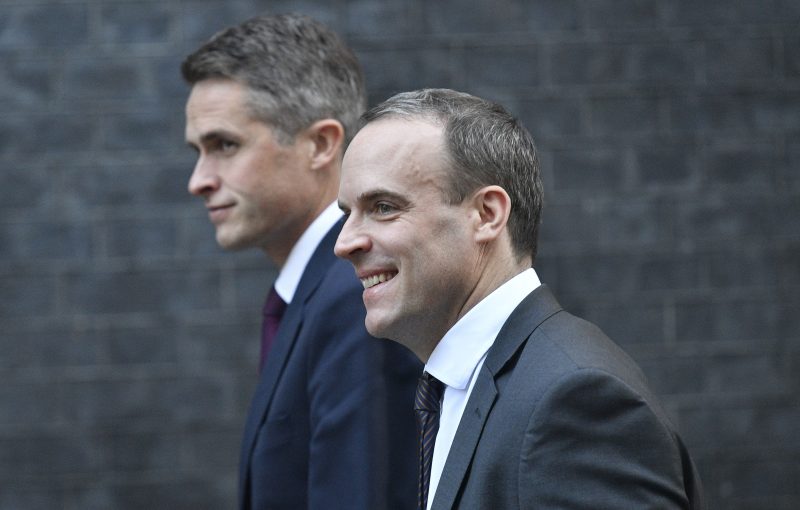 May arrache un accord à Bruxelles, mais doit encore convaincre sa majorité
