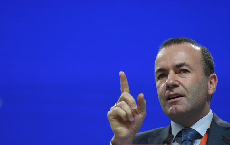 Quand Manfred Weber taxe Alexis Tsipras de populiste