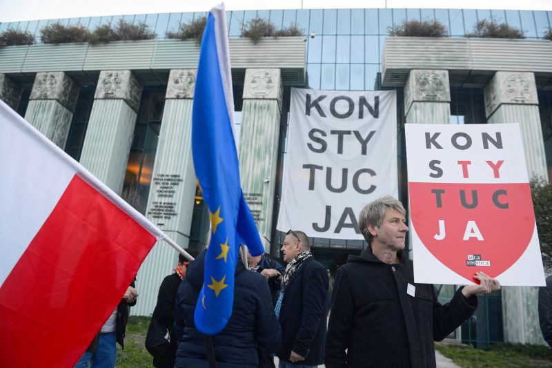 En Pologne, l'opposition aborde les européennes en ordre dispersé