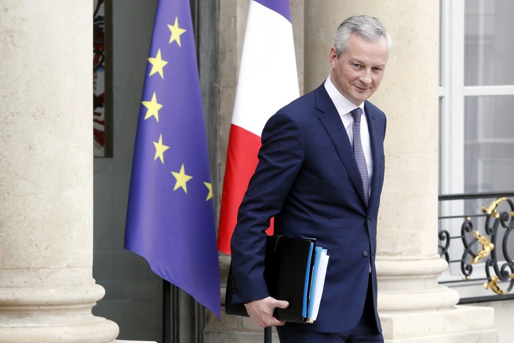 French government cabinet meeting in Paris