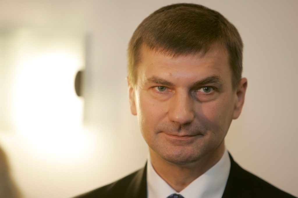 Andrus Ansip, le discret commissaire estonien se représente aux européennes