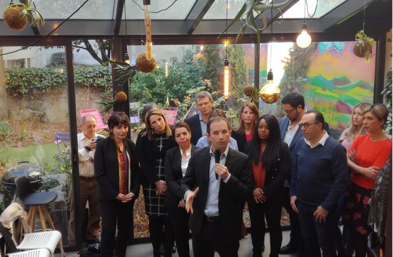 Benoît Hamon se lance seul dans la bataille des européennes  