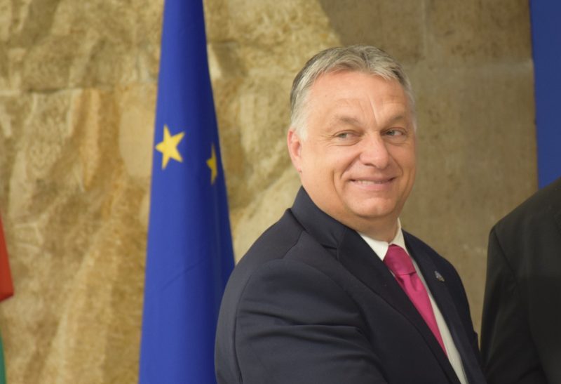 Le PPE protège Orbán, de peur qu’il ne se rallie à l’extrême droite