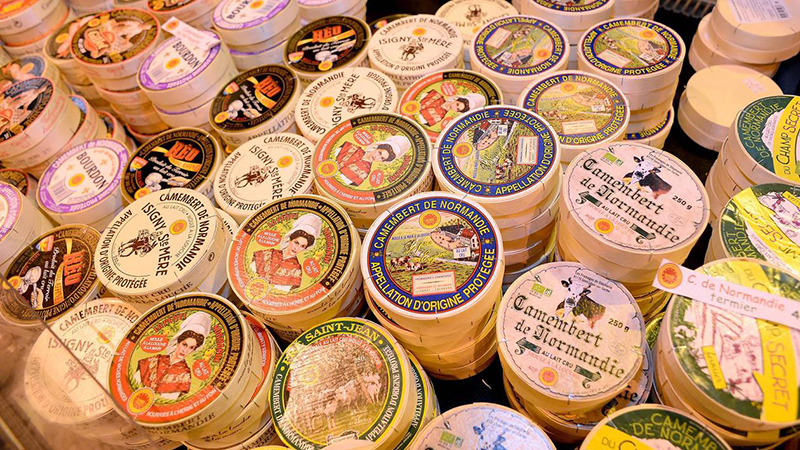 La «guerre» du camembert de Normandie s’installe au Sénat