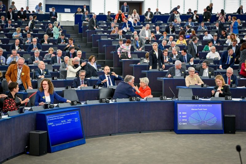 Nouvel appel du Parlement européen sur les perturbateurs endocriniens