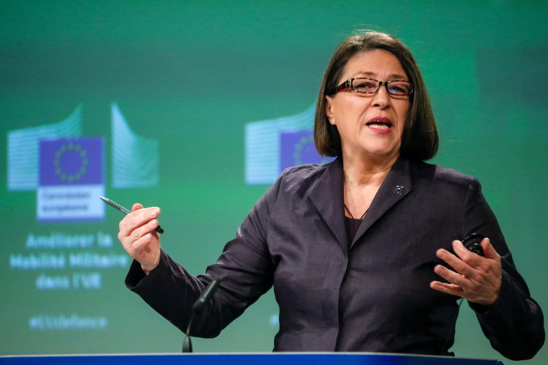Violeta Bulc veut exclure la 5G des voitures connectées
