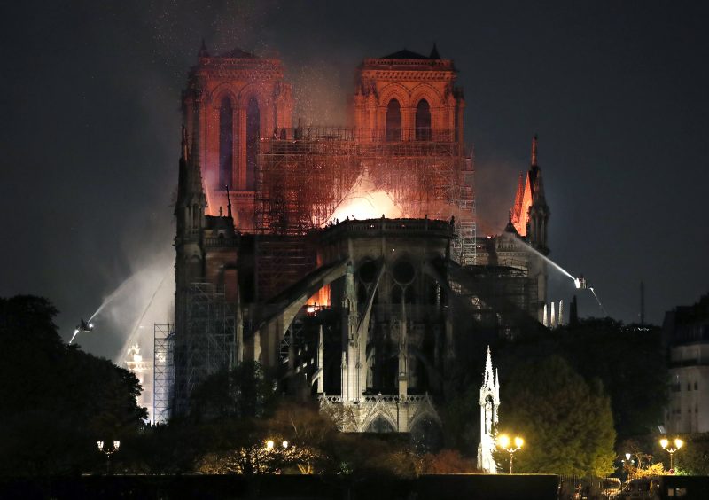 L’Europe pleure « Notre-Dame-de toute l’Europe »