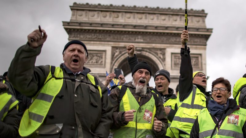 6 Français sur 10 approuvent la grève contre la réforme des retraites