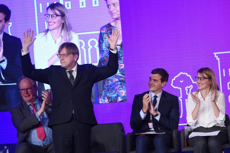 Pourquoi les centristes du Parlement européen sont prêts à tirer un trait sur le mot «libéral»