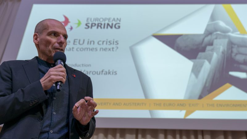 Varoufakis mène une campagne discrète en Allemagne