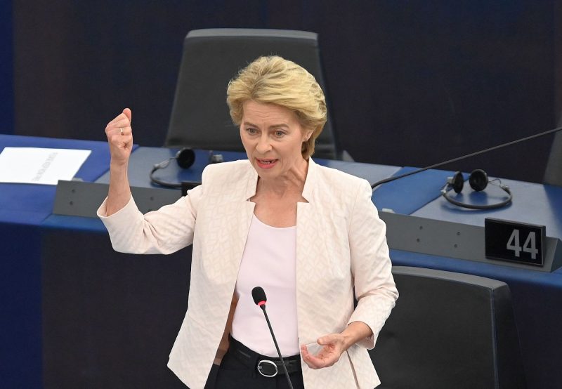 Ursula von der Leyen élue de justesse présidente de la Commission européenne