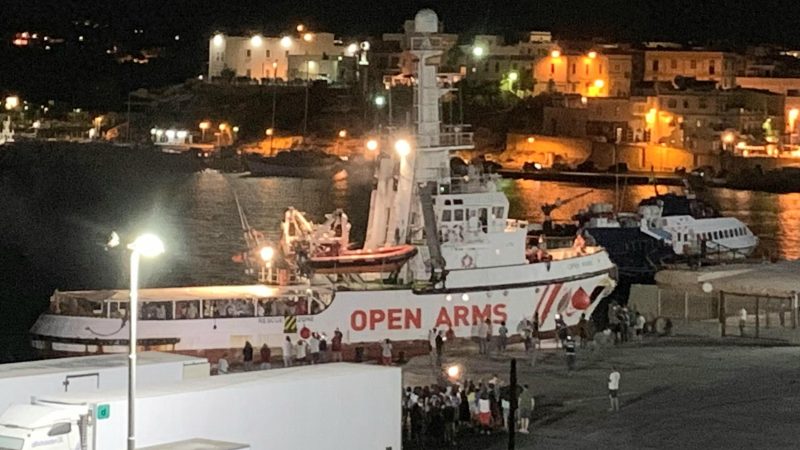 La gouvernement français relance le débat sur les quotas de migrants