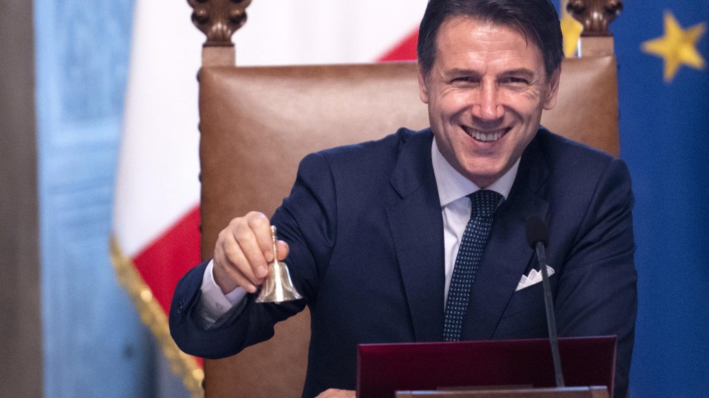 Giuseppe Conte a formé un nouveau gouvernement en Italie EPA-EFE/MAURIZIO BRAMBATTI