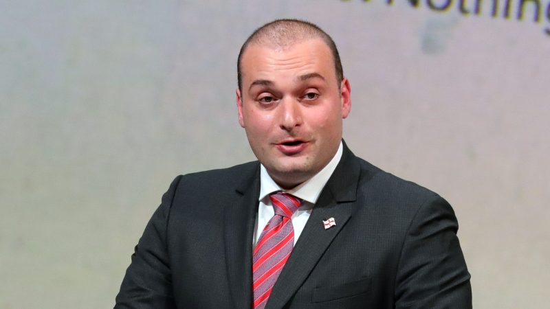 Le Premier ministre géorgien Bakhtadze se retire et met en garde contre les divisions politiques