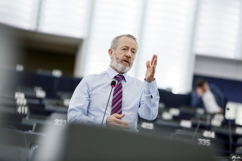 Royaume-Uni : les députés européens demandent la mise en place d’un mécanisme de sanctions pour le Brexit
