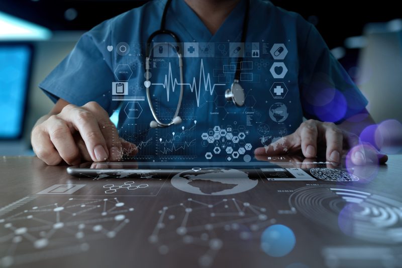 Les technologies de la santé doivent être utilisées pour lutter contre les inégalités, selon des experts
