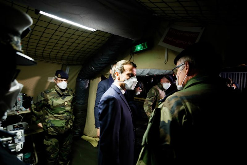 L'armée française accentue son renfort face à l'arrivée de « jours difficiles »