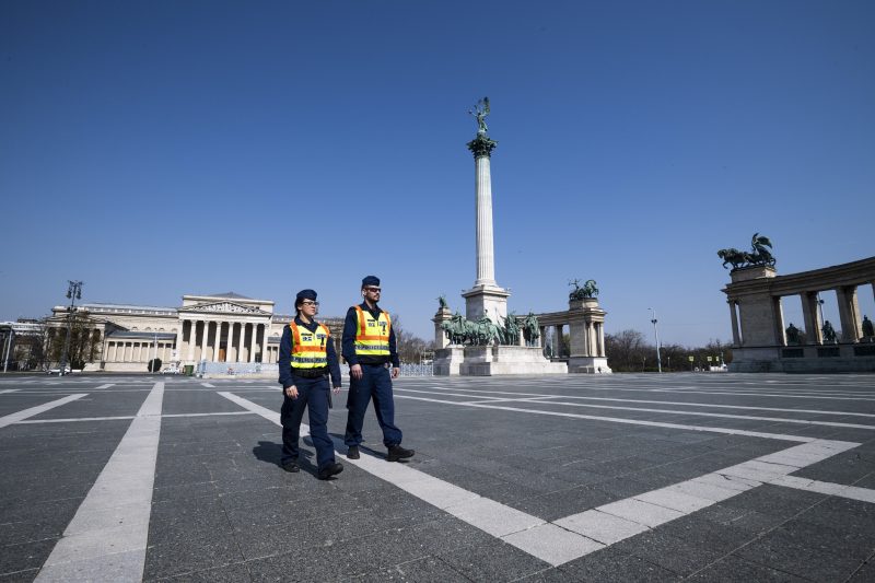 En Hongrie, Budapest fait déjà du pied aux touristes étrangers