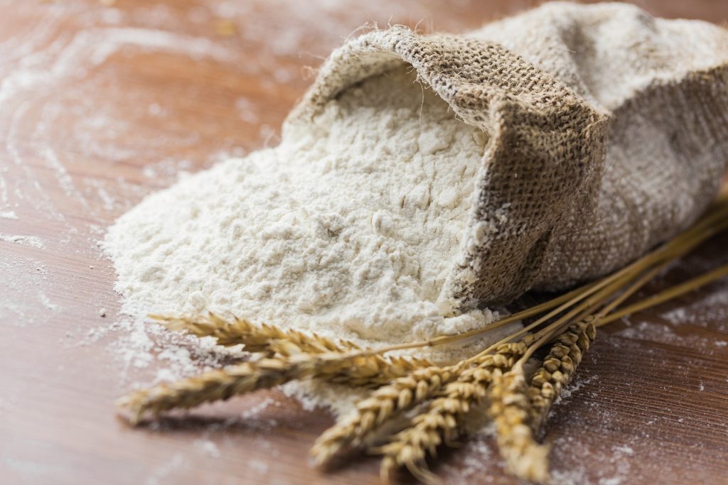 La farine s&rsquo;est retrouvée en rupture de stocks en France, premier pays céréalier européenshutterstock_295248206