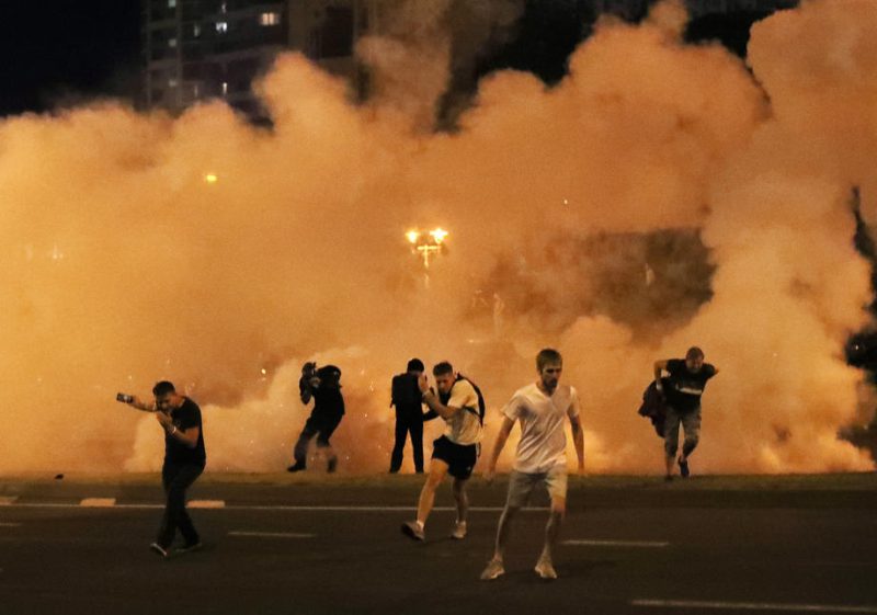Biélorussie : Heurts violents à Minsk après la victoire de Loukachenko