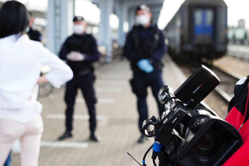 Covid-19 : un confinement marqué par l'antitsiganisme