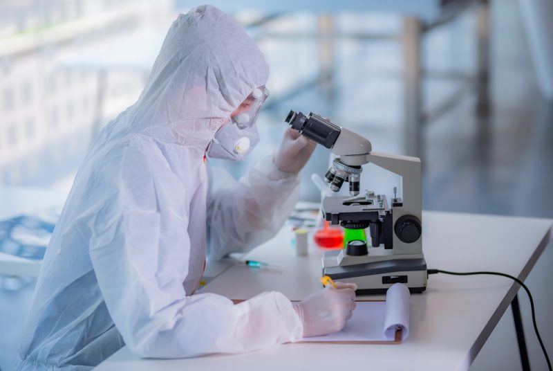 Imbroglio autour de la commercialisation d’un vaccin contre le nouveau coronavirus