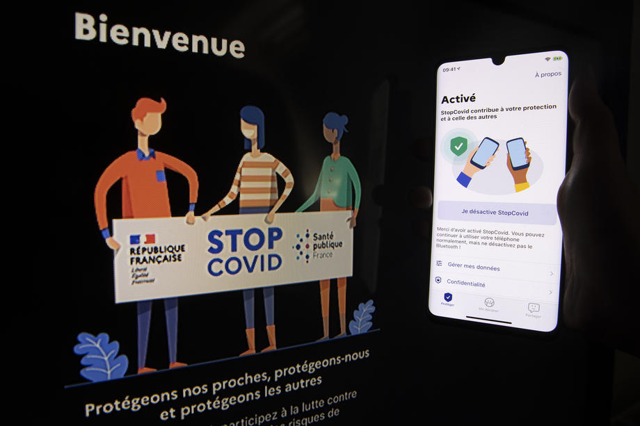 France presents future StopCOVID application