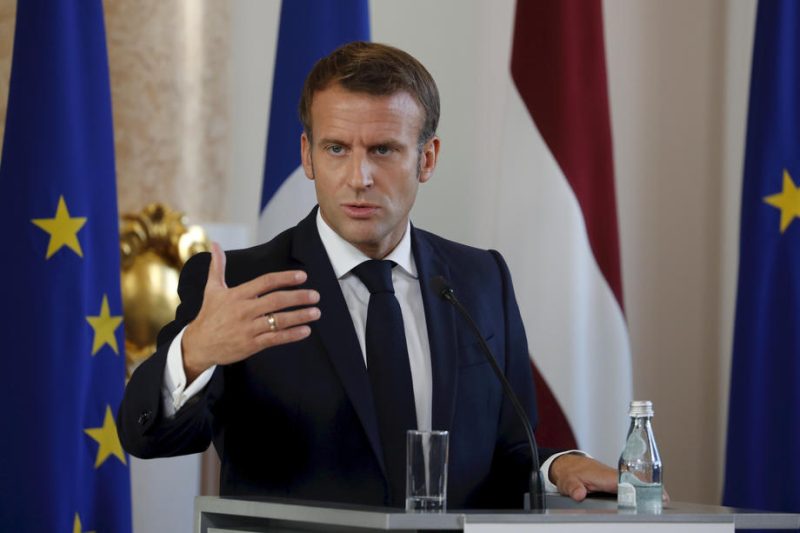 Emmanuel Macron s'adresse aux victimes d'inceste
