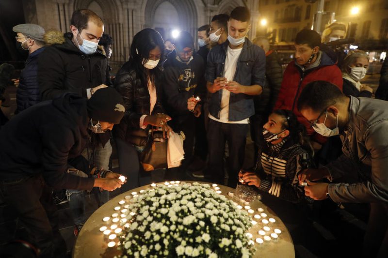 La France en alerte après "une attaque islamiste" contre une basilique de Nice