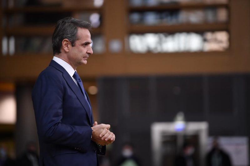 D'après Kyrios Mitsotakis, les certificats de vaccination sont une nécessité pour aller de l'avant