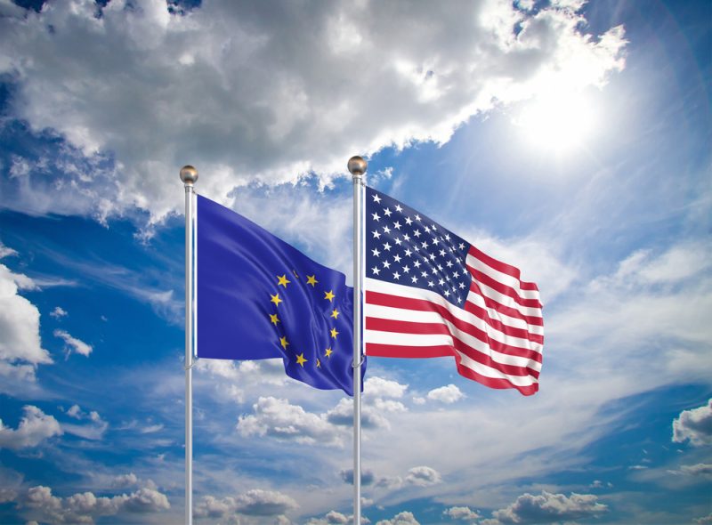 Les chefs des diplomaties américaine et européenne s'entendent sur un renouveau de leurs relations