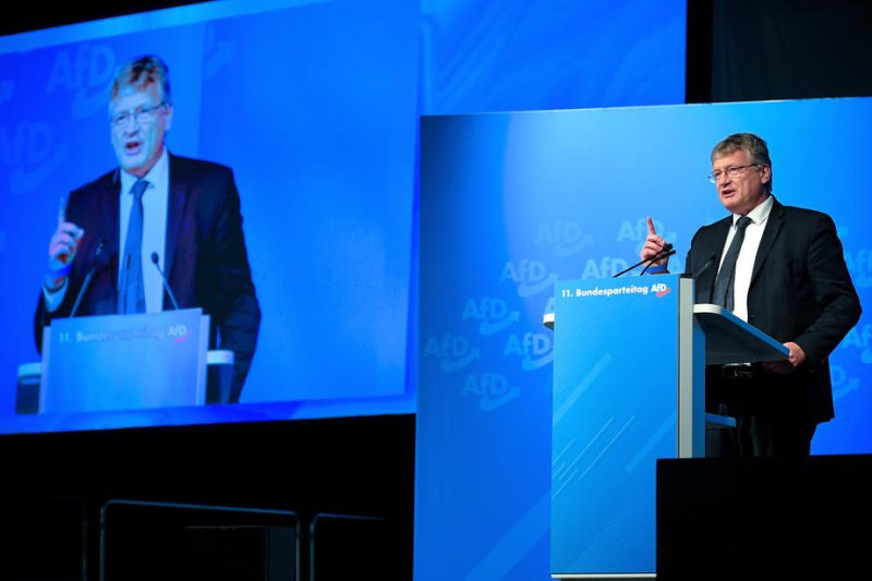 En Allemagne, une enquête sur l'extrême droite se profile à l'horizon