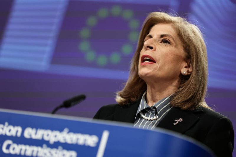 L'UE appelle les 27 à vacciner 70 % des adultes d'ici fin août