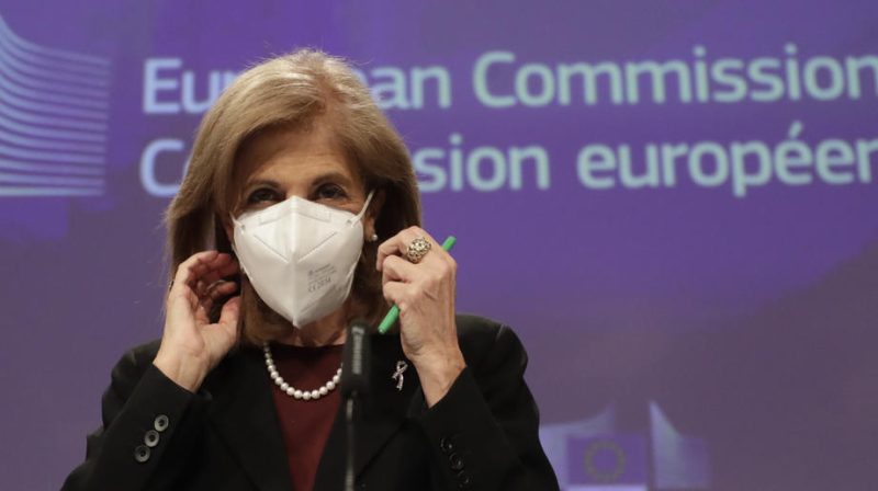 L'UE réclame à AstraZeneca ses vaccins produits au Royaume-Uni