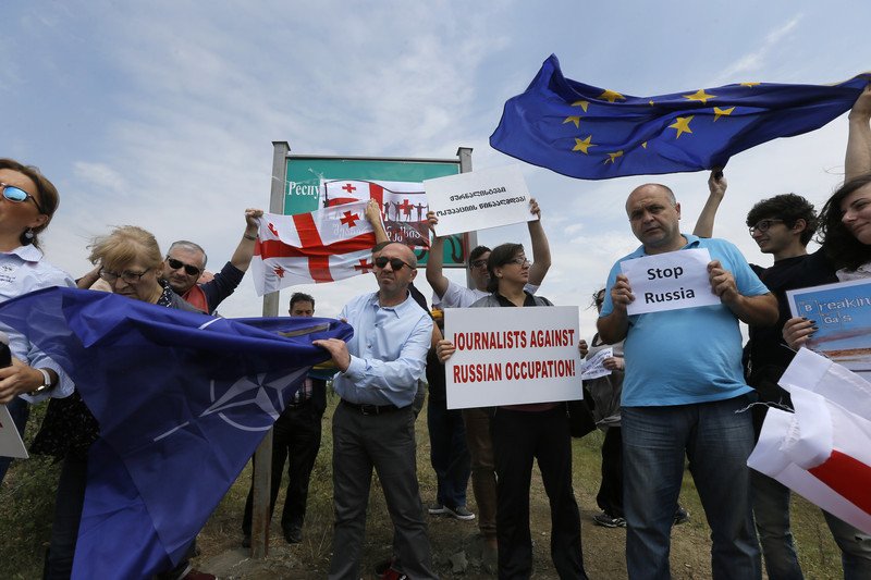 L'UE et les États-Unis soutiennent la Géorgie après une condamnation arbitraire dans la zone de conflit gelée