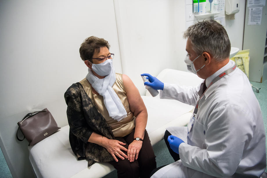 COVID-19 vaccination in Budapest