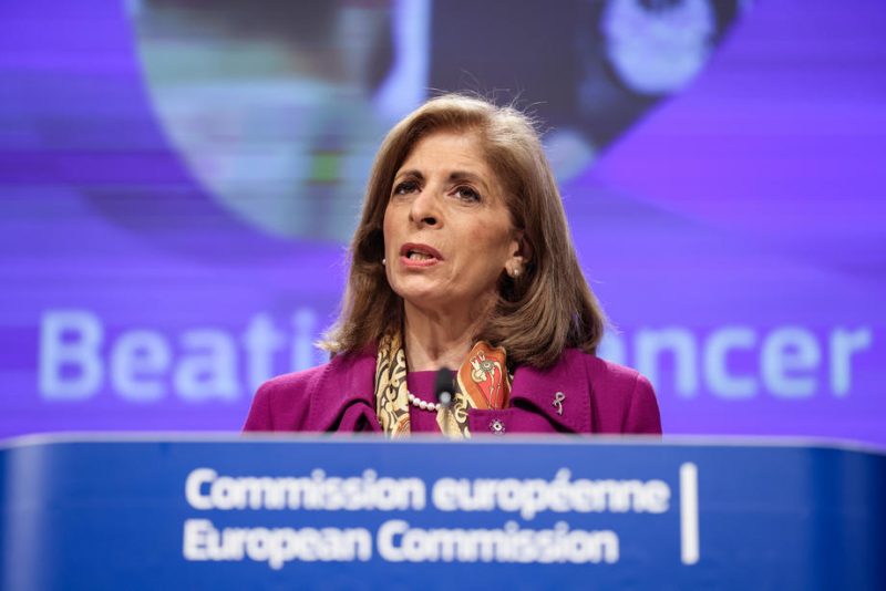 Lutte contre le cancer : l'UE présente un plan de 4 milliards d'euros
