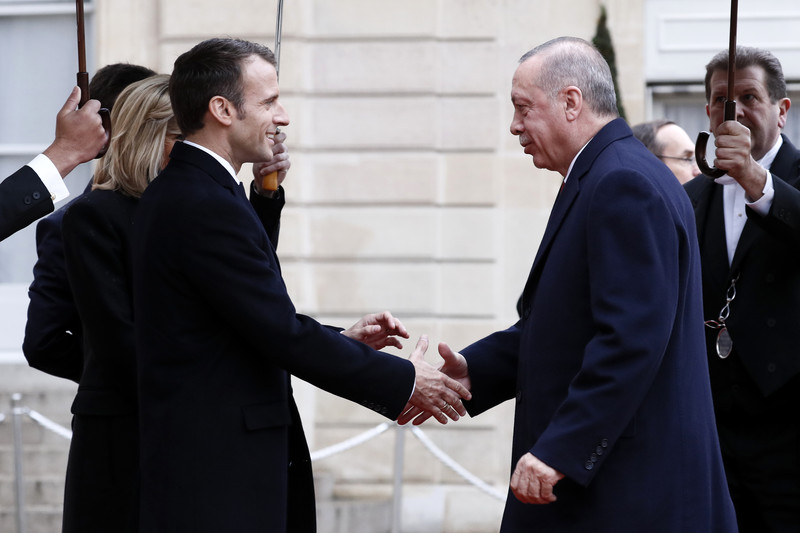 Macron s’entretiendra avec Erdogan mardi soir en visioconférence
