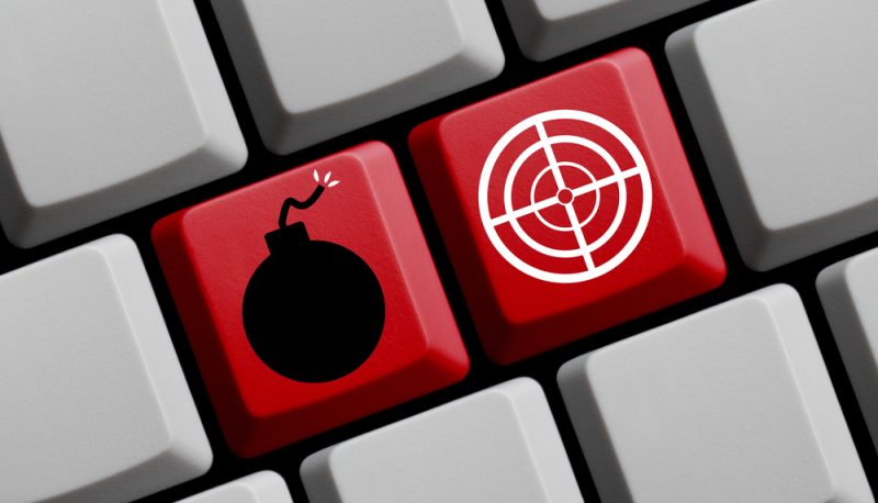 Modération du contenu terroriste en ligne : la Commission se veut rassurante après le cri d'alerte des associations