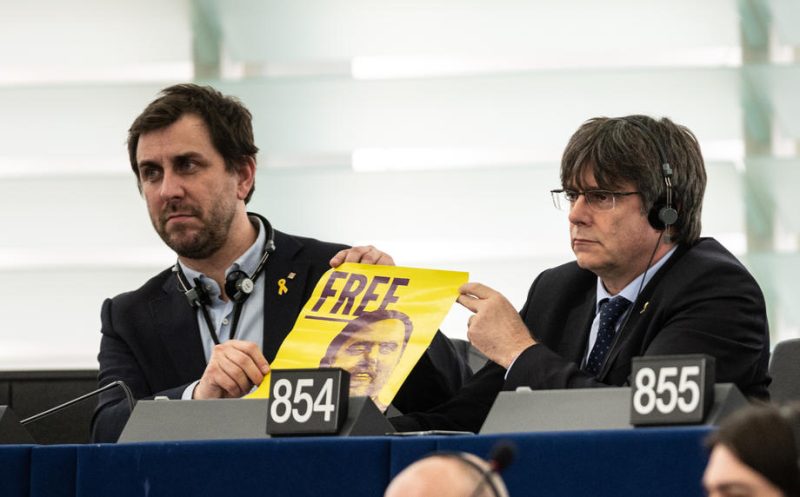 Le Parlement européen vote sur l’immunité de l’indépendantiste catalan Puigdemont