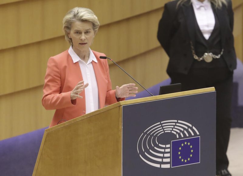 Sofagate : Ursula von der Leyen s’est sentie « seule et blessée, en tant que femme et en tant qu'Européenne »