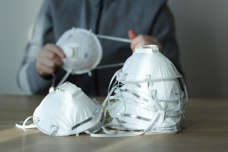 60 millions de masques fabriqués en Chine saisis par la police italienne