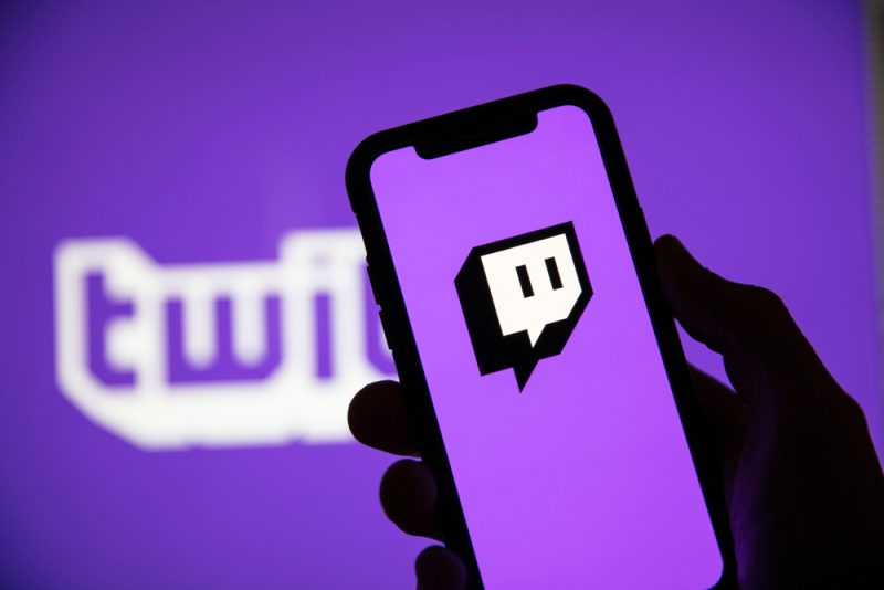 Twitch : comment le "live" vidéo pourrait remobiliser la jeunesse en politique
