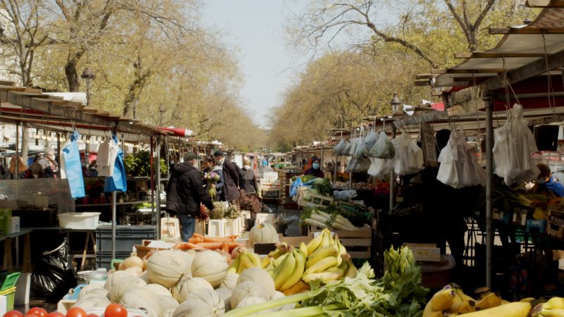 En ville ou à la campagne, comment les Français choisissent-ils ce qu’il y a dans leur assiette ?
