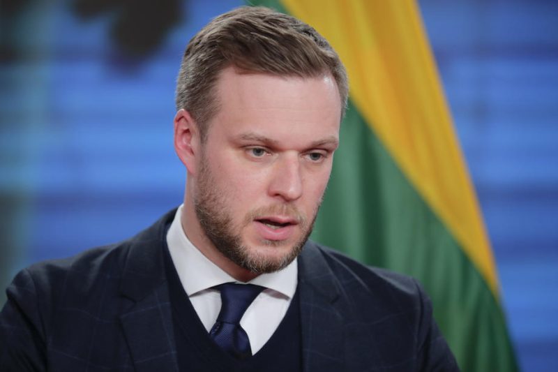 Par solidarité avec Prague, les pays baltes renvoient des diplomates russes