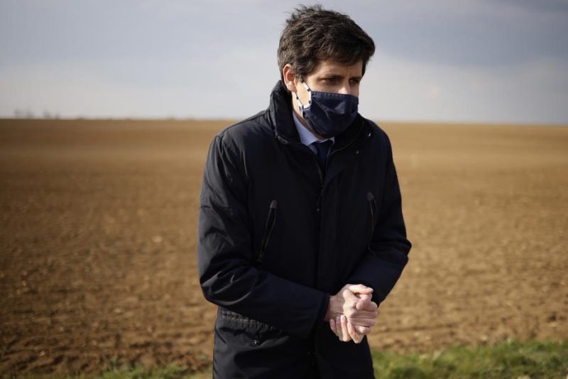 Julien Denormandie annonce la tenue d'un "Varenne agricole" avant l'été