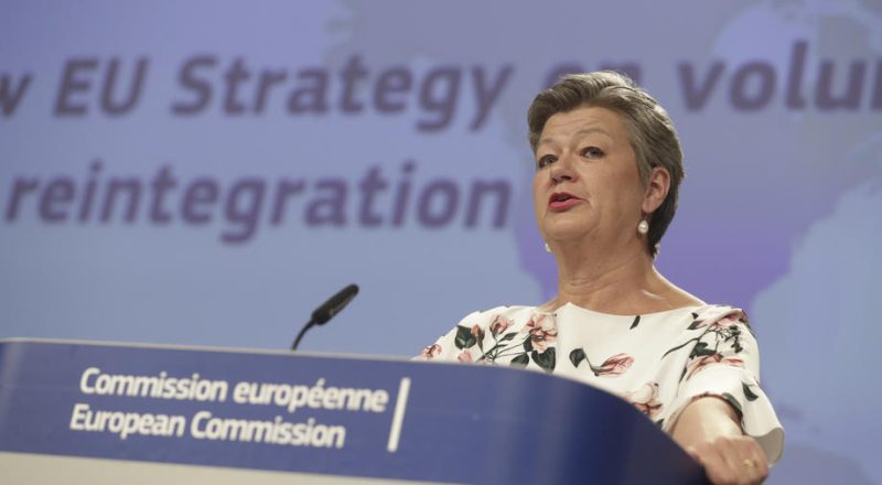 L'UE veut accroître les "retours volontaires" de migrants en situation irrégulière