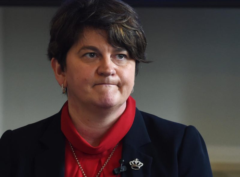 Arlene Foster, leader du DUP et Première ministre d'Irlande du Nord, démissionne