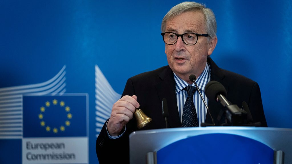 epa08041190 Former European Commission President Jean-Claude Juncker speaks during an official handover ceremony to European Commission President Ursula Von Der Leyen (not seen) at the European Commission in Brussels, Belgium, 03 December 2019.  EPA-EFE/KENZO TRIBOUILLARD / POOL